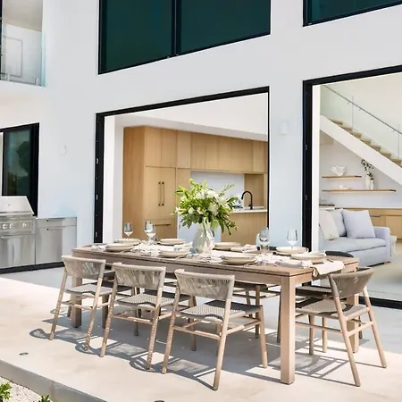 Beachwood Villa-3